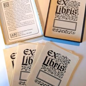 Box of 27 gummed book plates
